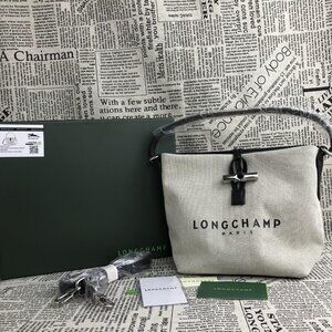 NWT Longchamp Essential Toile Bucket Bag